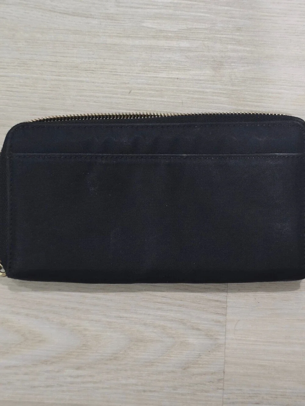 Kate Spade New York Black 4-Compartment Zip Around Wallet Nylon Leather Inside